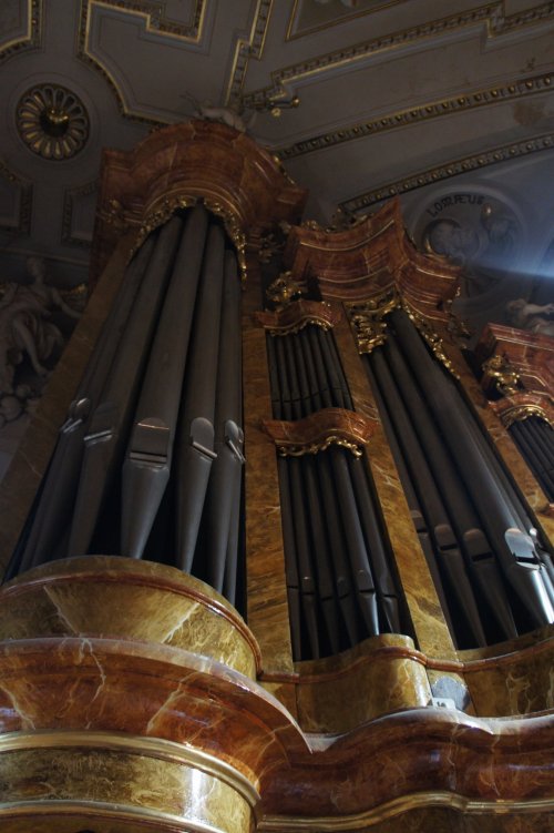 První koncert ZUŠ v adventním čase byl věnován varhanní hudbě