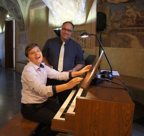 Koncert sólistů a souborů | velehradské pobočky Základní umělecké školy