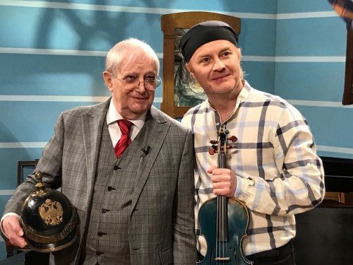 Jiří Suchý | poslal pozdrav mladým výtvarníkům ZUŠky!